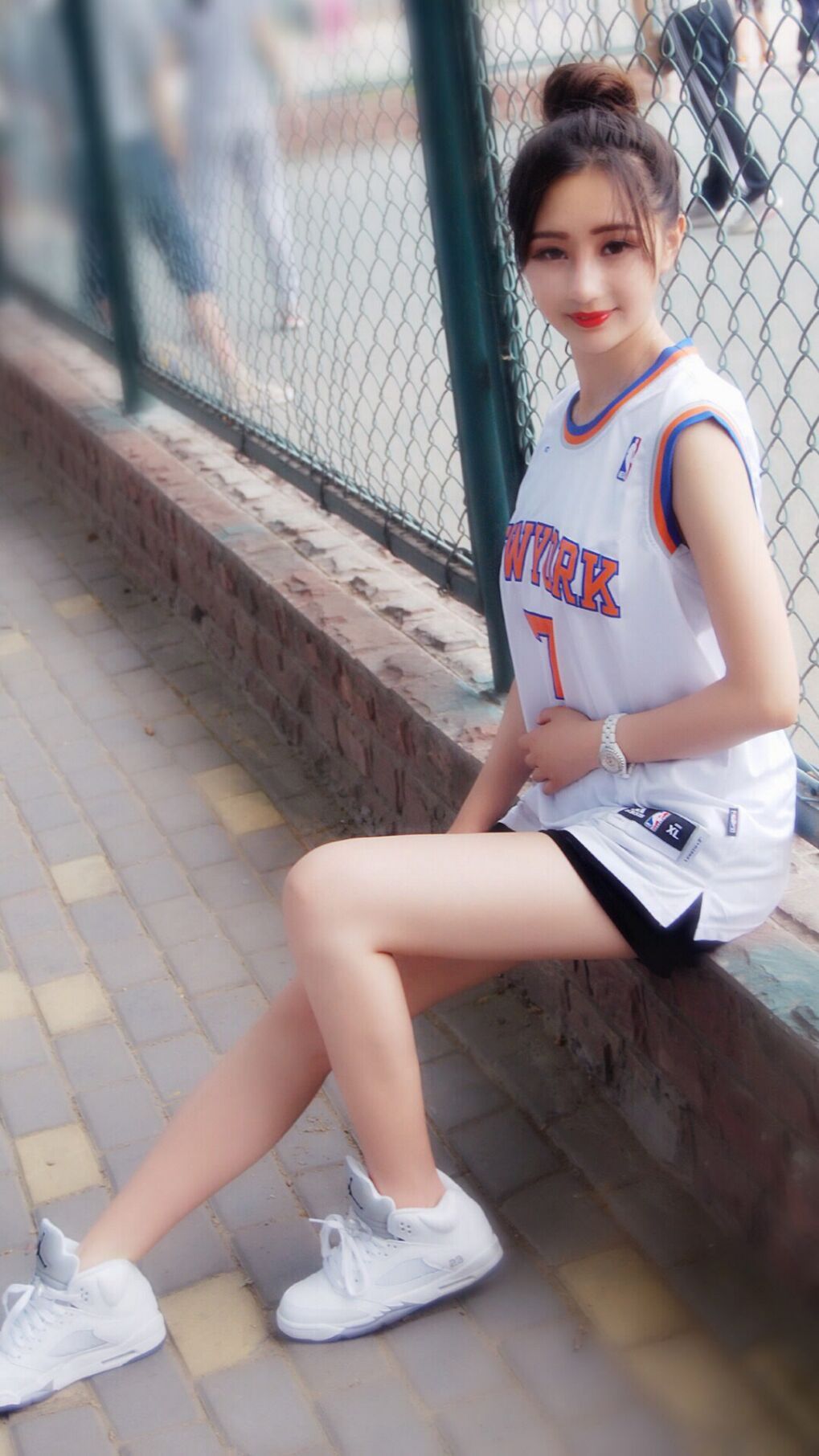 开云体育app-落寞者与新王，里昂末节封神之夜，阿什拉夫悄然完成加冕