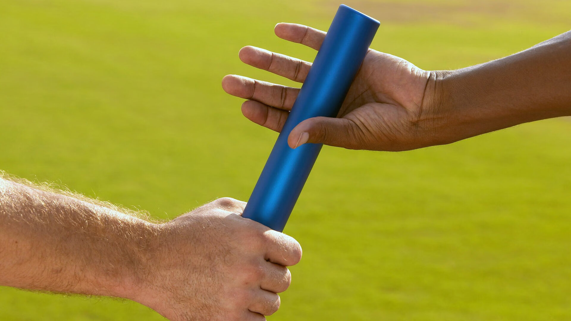 开云-涡轮与雷鬼的碰撞，丹麦车队如何以精密战术，在街道赛风暴中冰封牙买加闪电