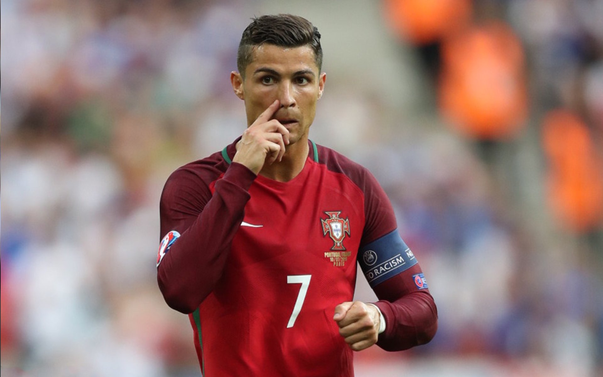 开云下载-当NBA季后赛的紧张感遇上足球场，罗马的全面压制如何演绎另一种季后赛焦点战